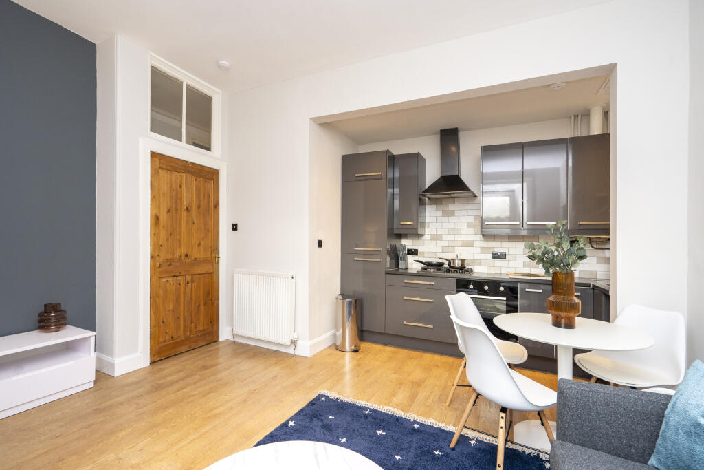 1 (21) Hermand Crescent, Edinburgh, EH11 1QP