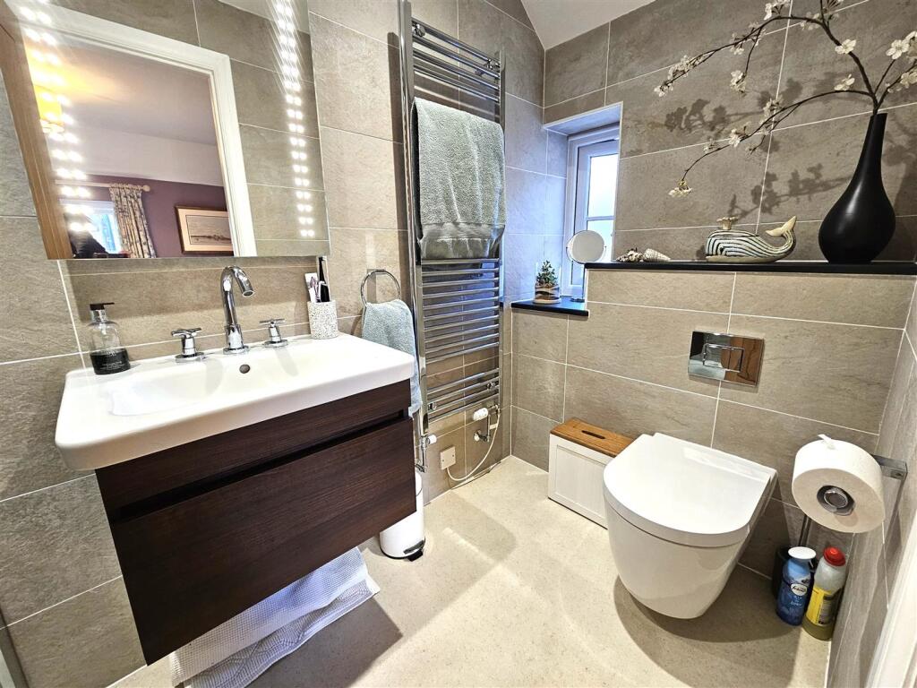 En Suite.jpg