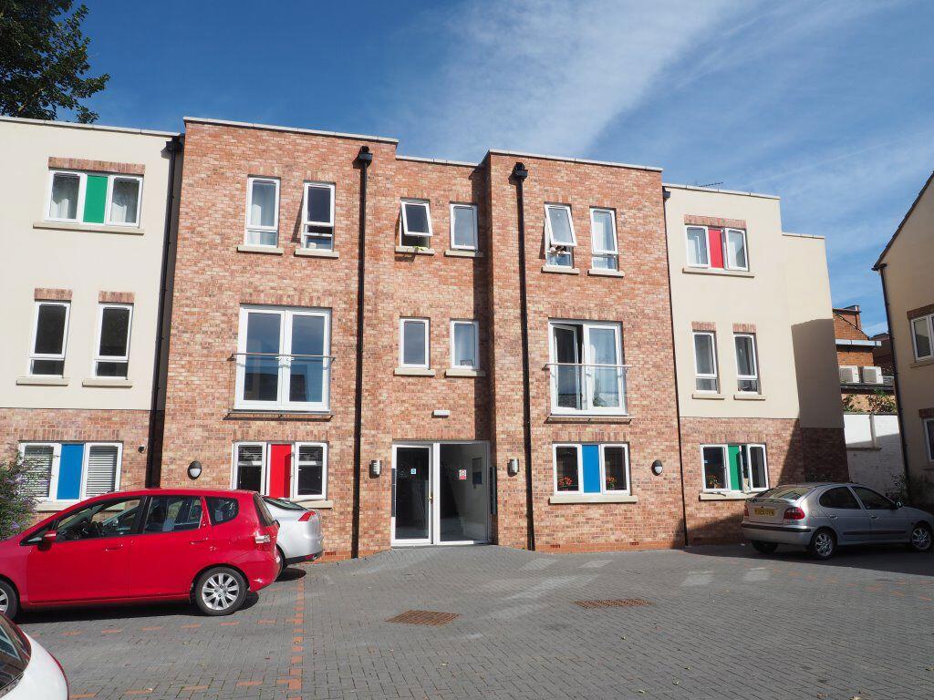 ST EDMUNDS COURT, NORTHAMPTON