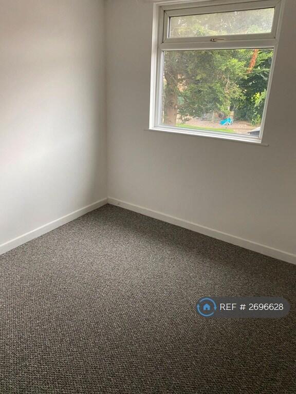 Bedroom 2-3