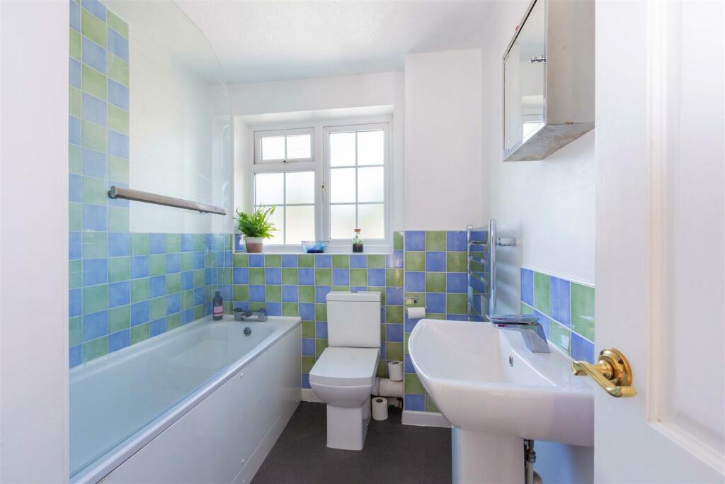 68 Valley Road-18.jpg