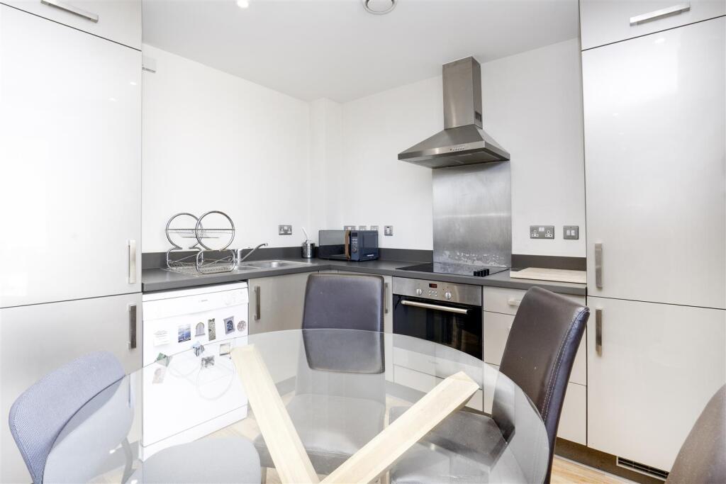 Davidson Frost-Wellings, DFW, Brindley Court, Stan