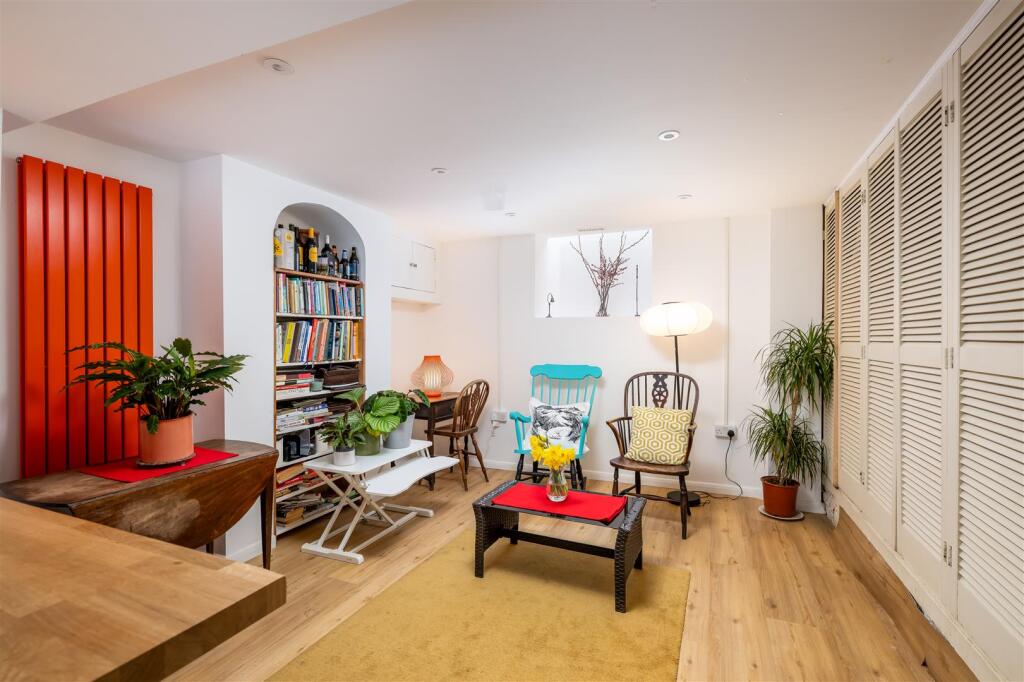 250204 - 10 New England Street, St Albans - 26.jpg