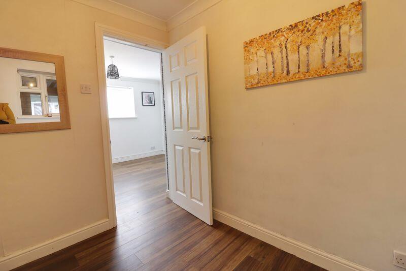 Breakfast Room/office