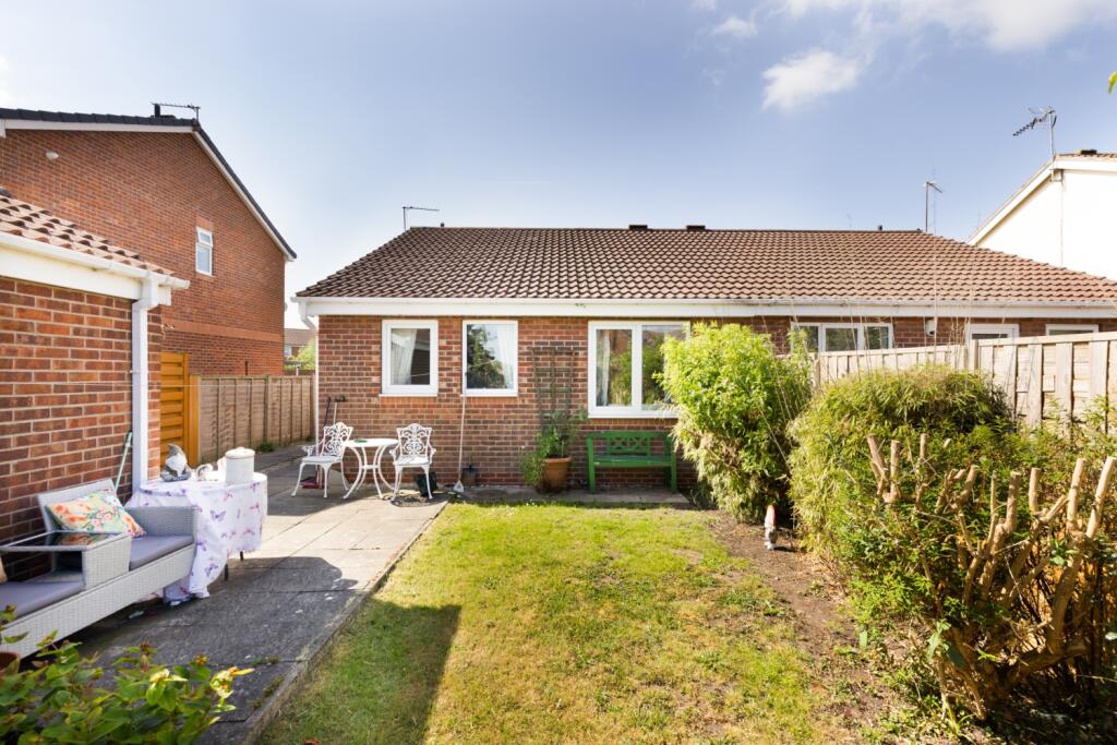 Rear Garden Ewemove Sales And Lettings Goole And S