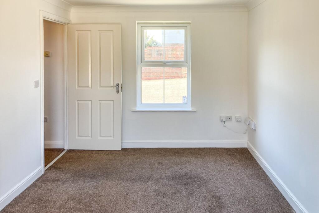 2 Griffin Close, Great Chart, Ashford, Kent, TN23 5GF