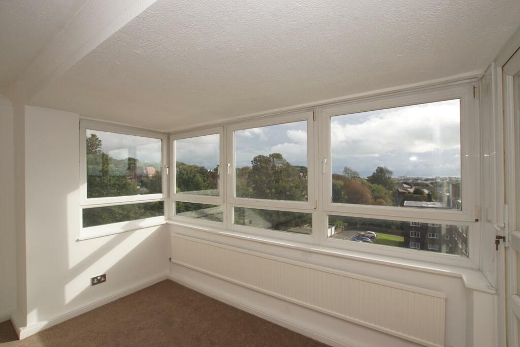 LOUNGE VIEW.JPG