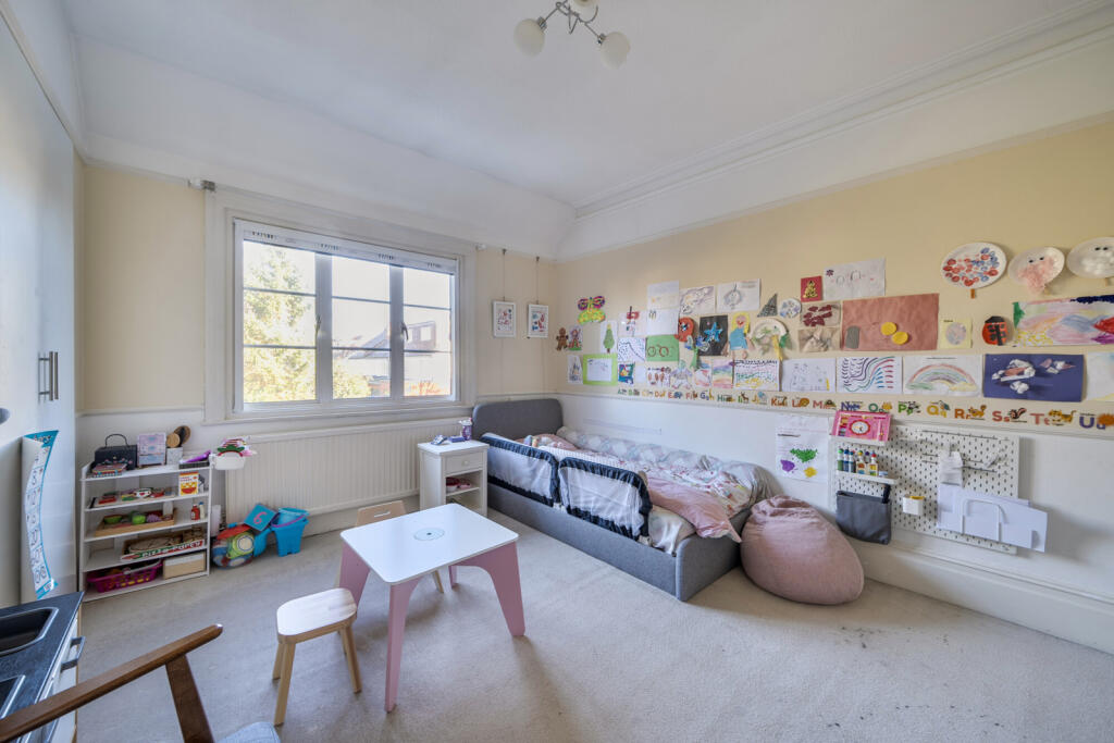 1381793-16-692066...