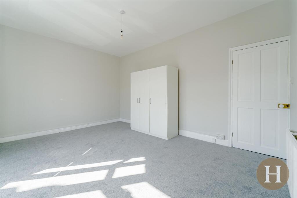 Hadleigh Estate Agents-2.jpg