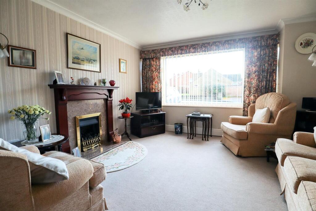Living room.jpg