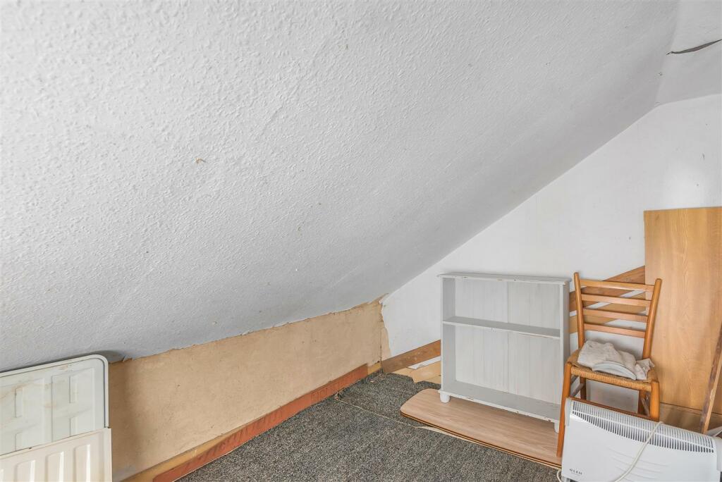 38 High Street, Paulerspury