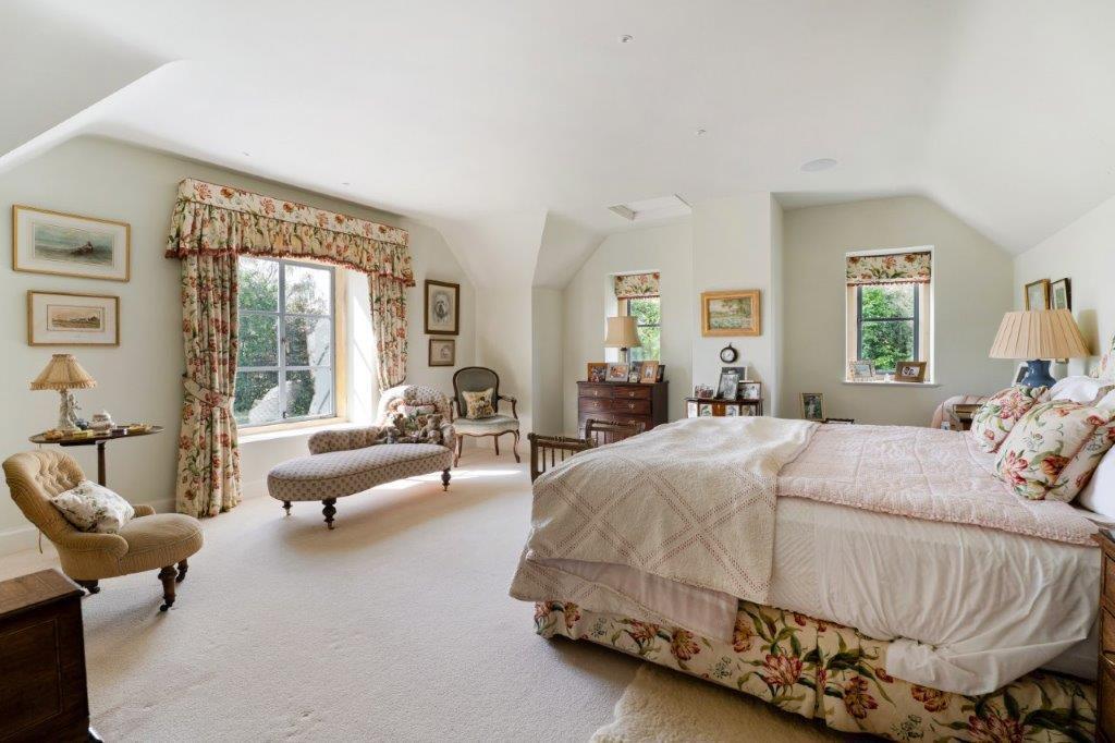 September Cottage  - Master Bedroom.jpg