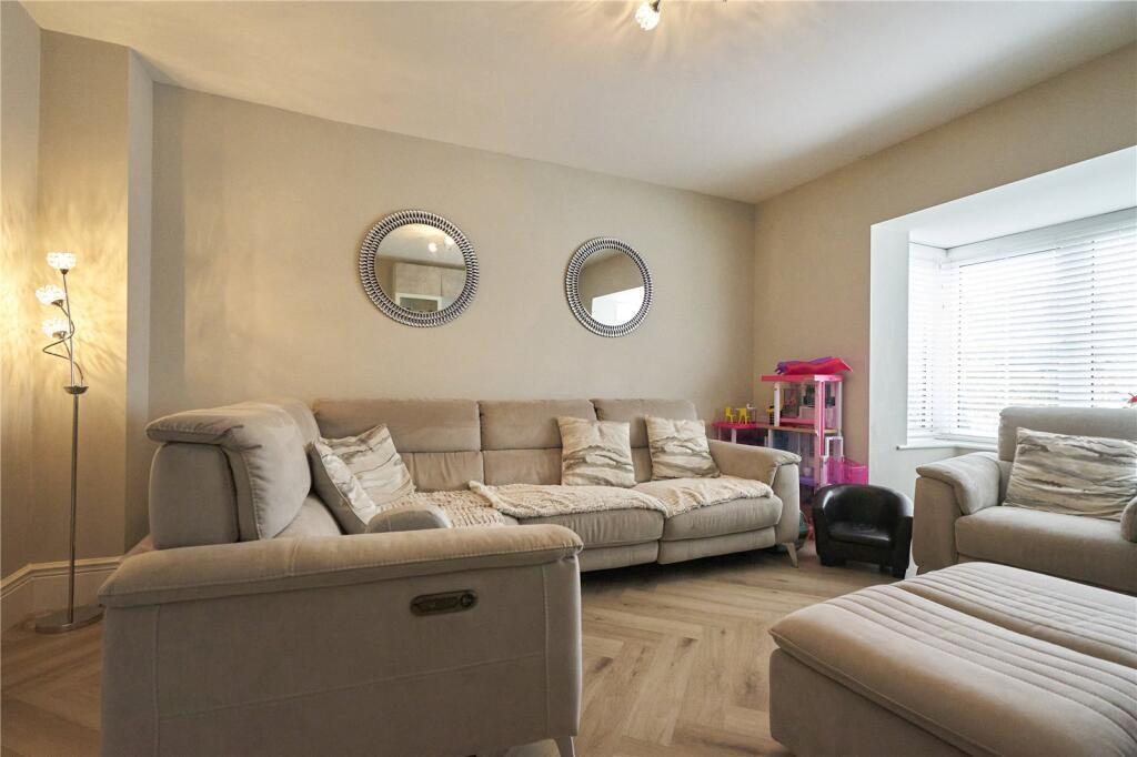 822_PEN250320_IMG...