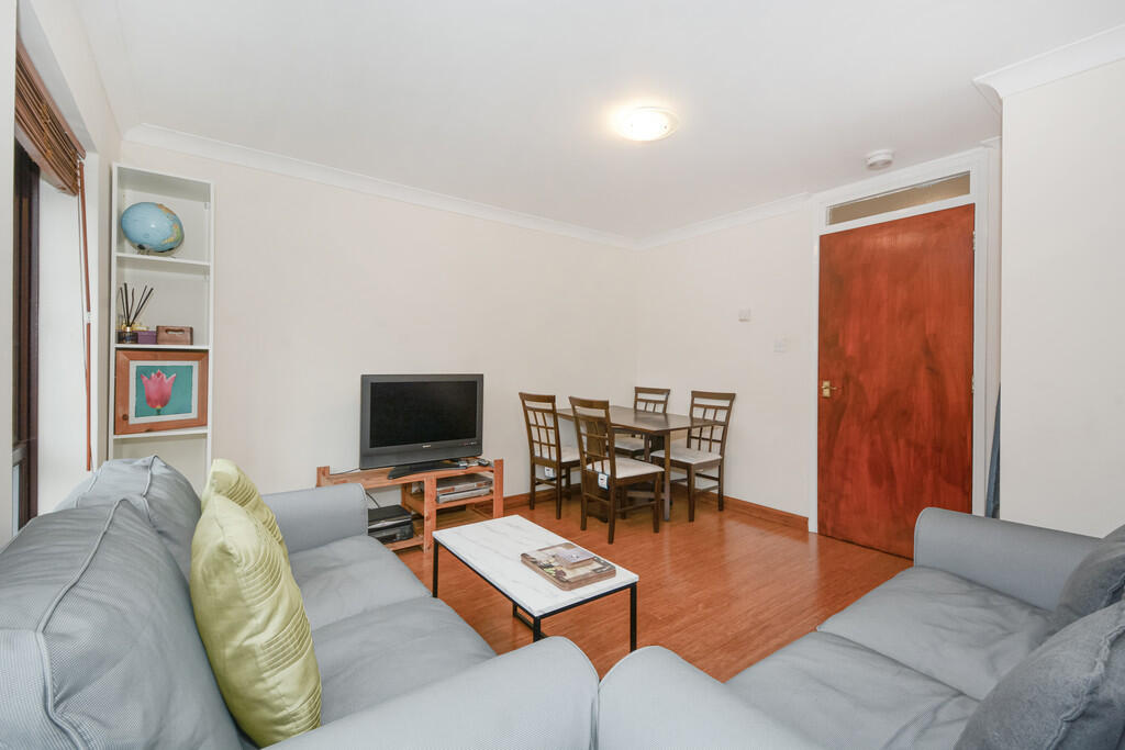 20 Brunswick Quay...