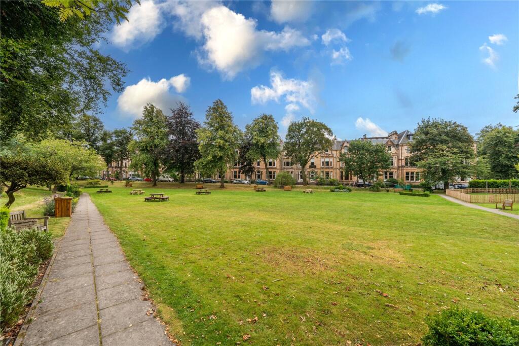 Residents Gardens