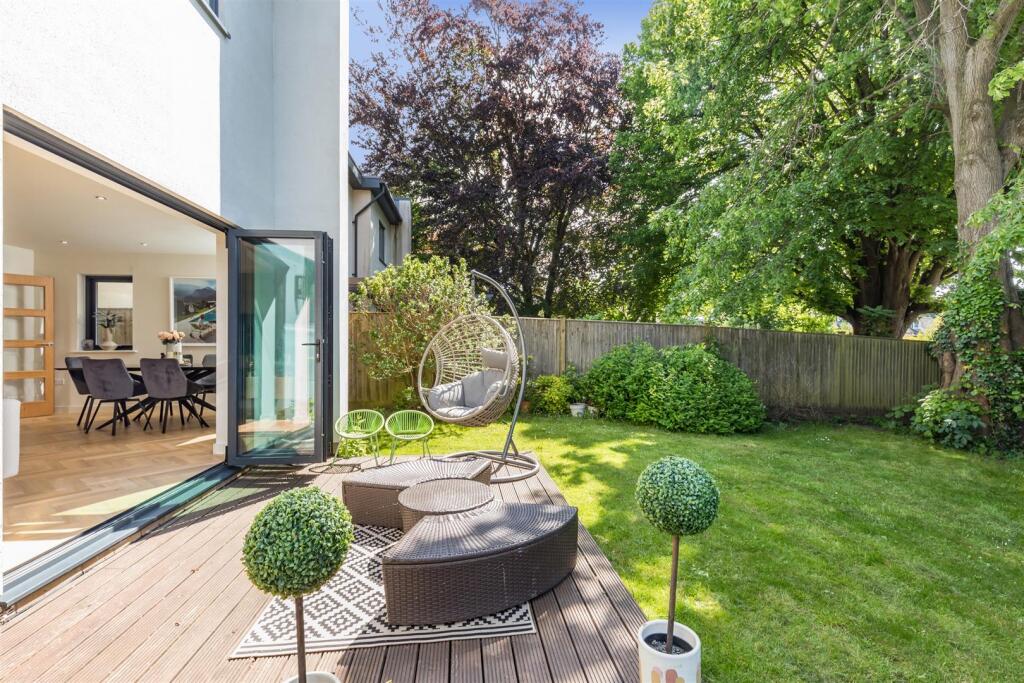 Landscaped rear garden
