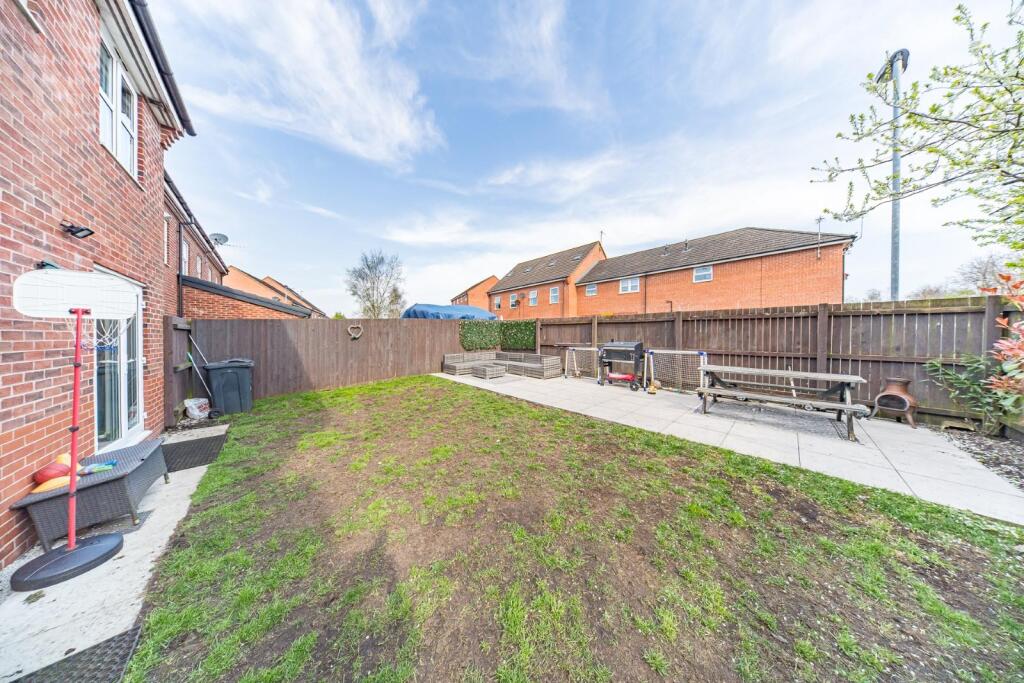 51 Layton Way garden 2.jpg