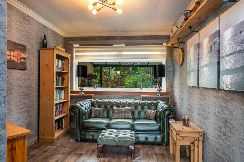Dining room/snug
