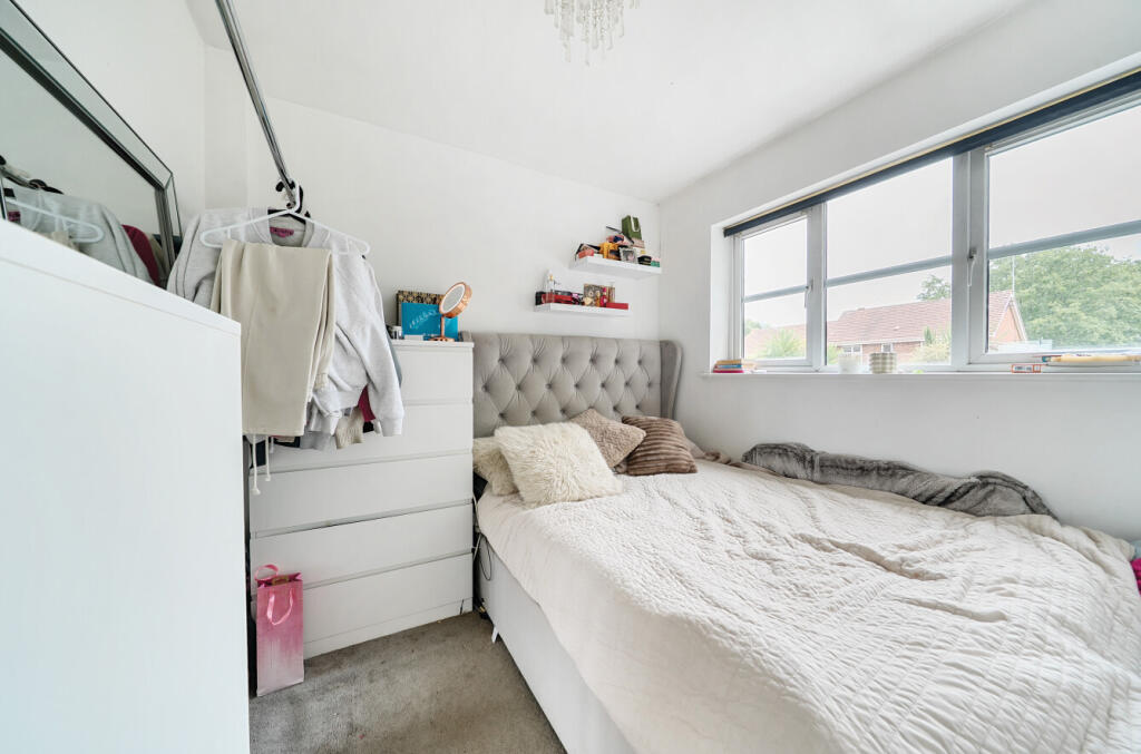 1336713-13-68a738...