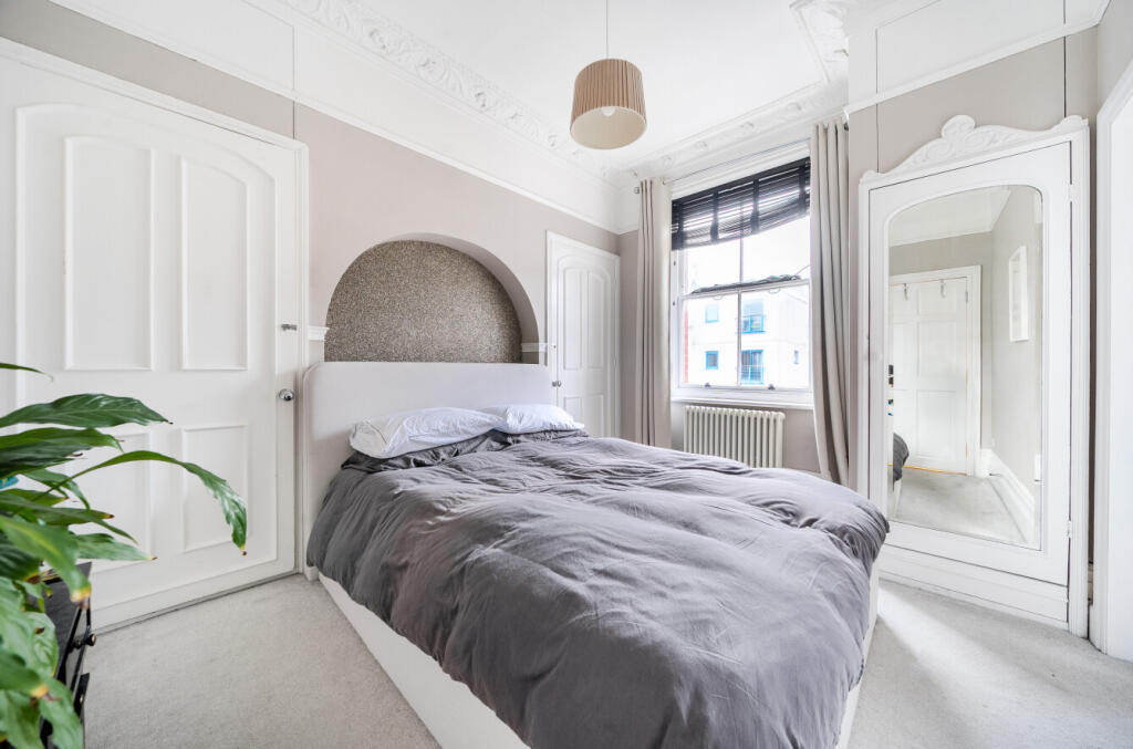 1387359-14-6937ef...