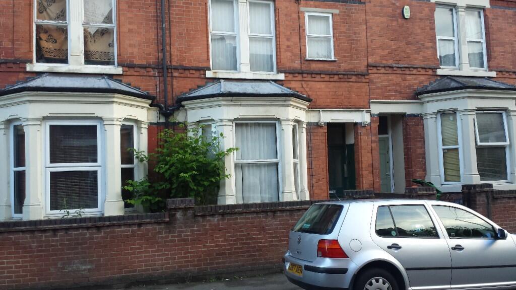 FLAT 1, 25 Beech Avenue, Nottingham, Nottinghamshire, NG7 7LJ 