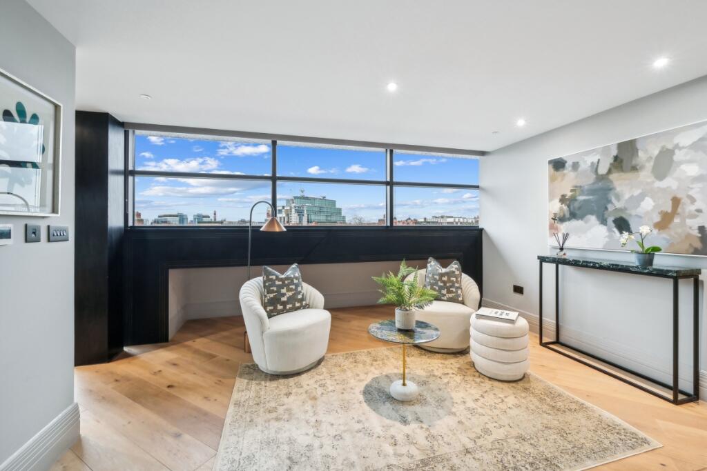 Penthouse 3  Baro...