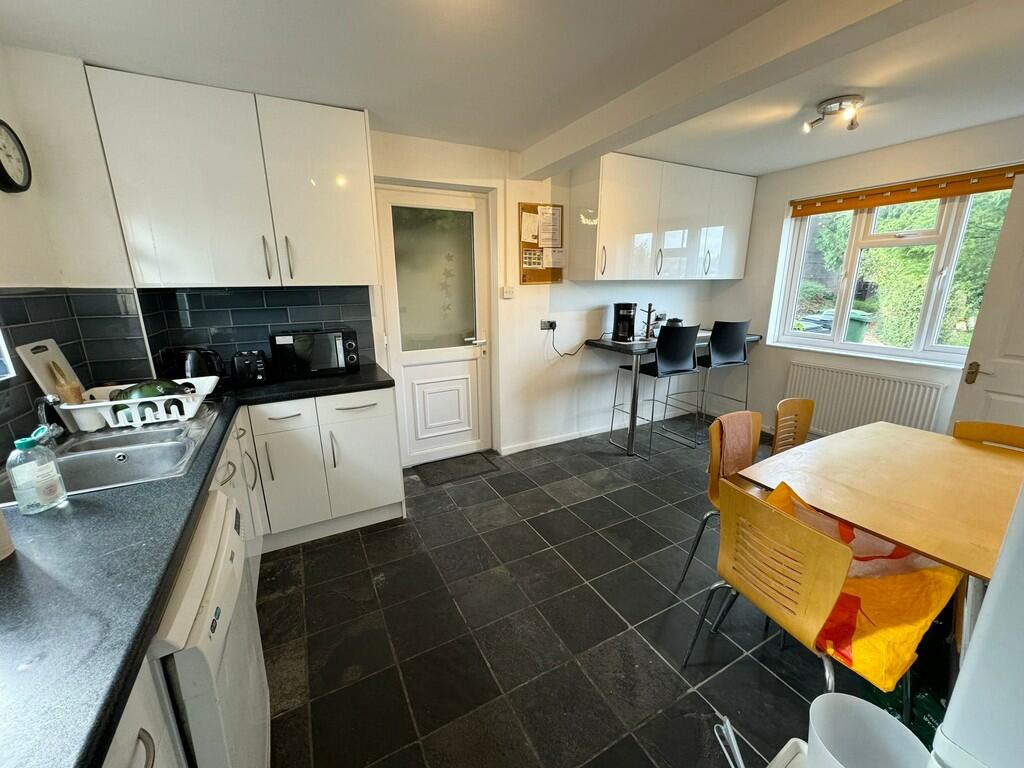 PHOTO-2024-10-22-...