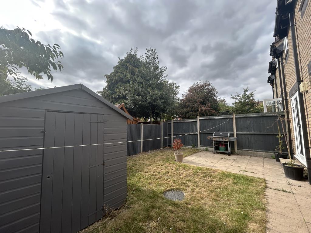 garden1.jpg