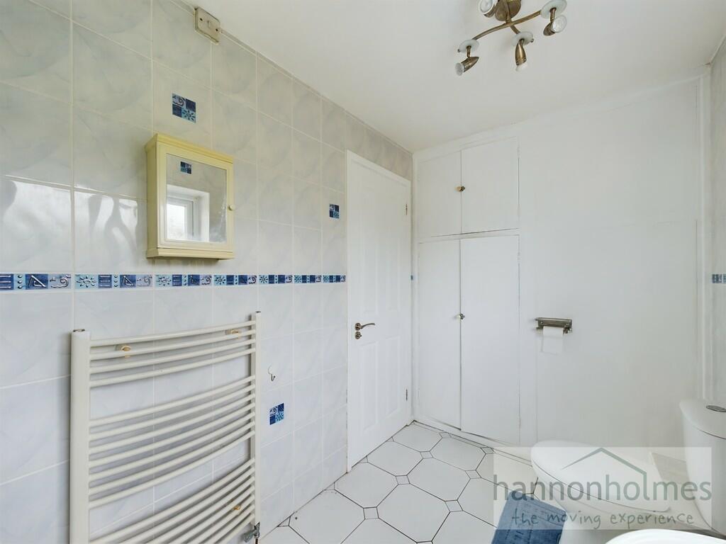 CAM01073G0-PR0223...