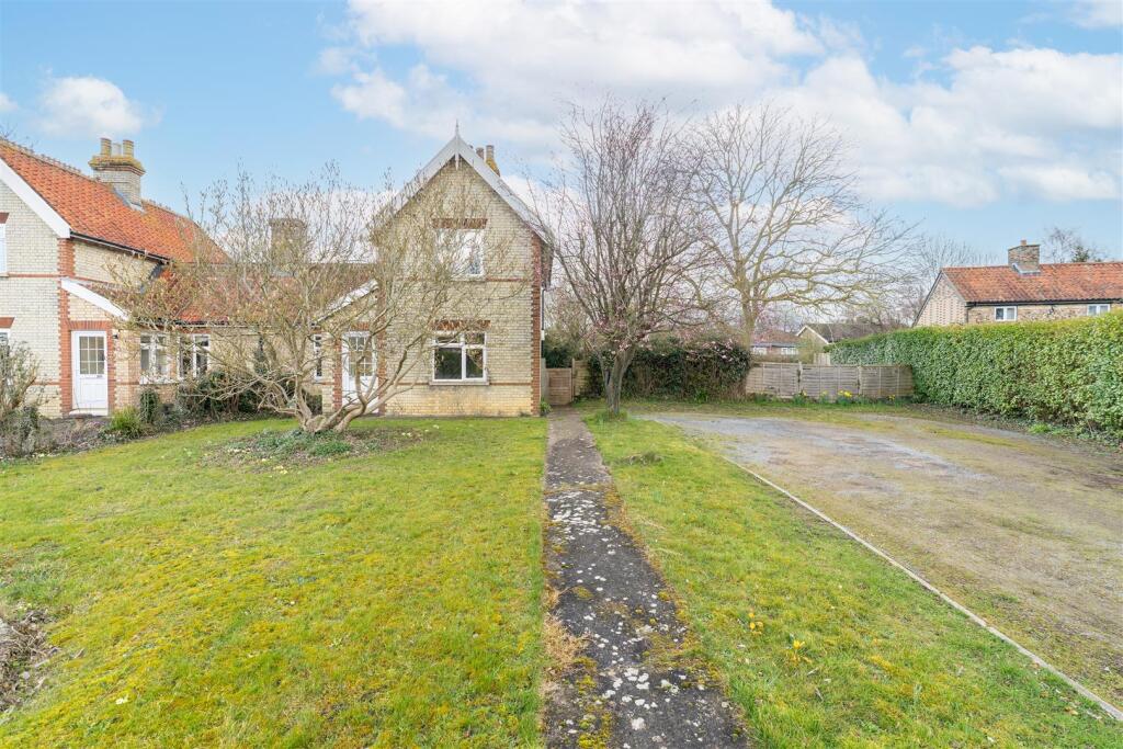 101 High Street, Stetchworth--2.jpg