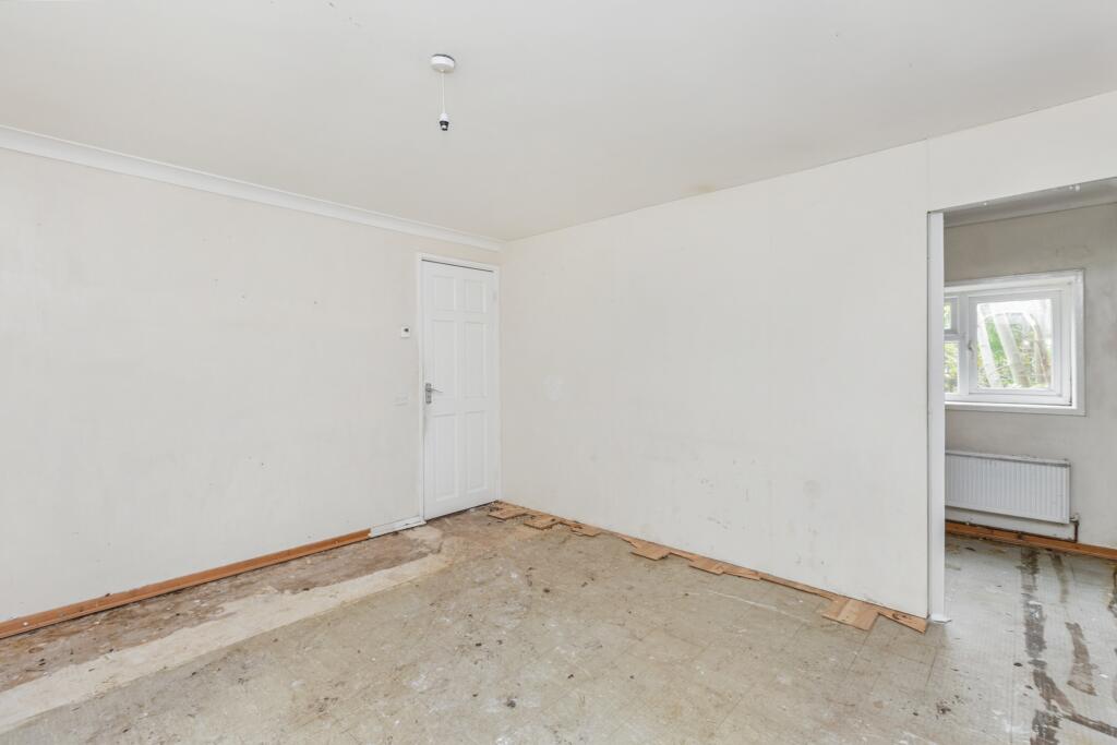 26 Ramsgill Court, Heelands, Milton Keynes, Buckinghamshire, MK13 7LS