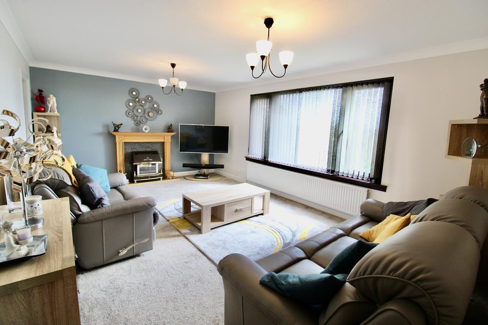 Lounge 2