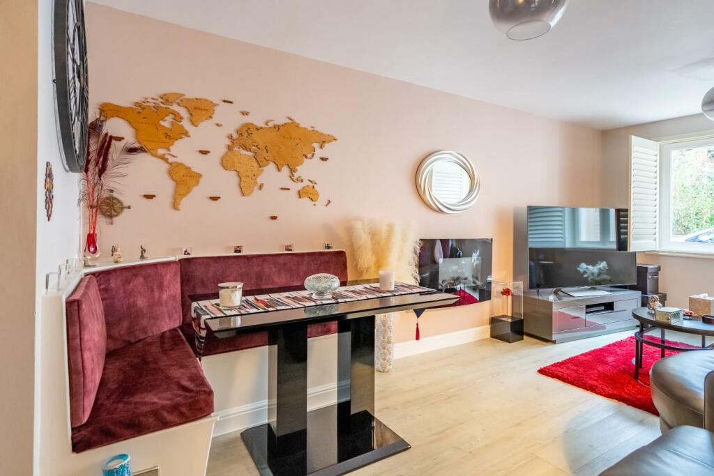 trafalgar house (6 of 12).jpg