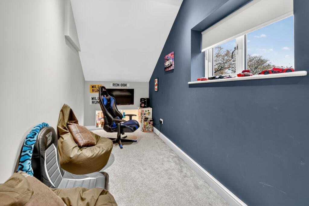 Bedroom 3 (2)