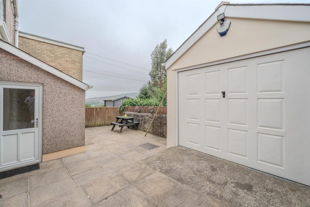 14 Clifton Terrace-23.jpg