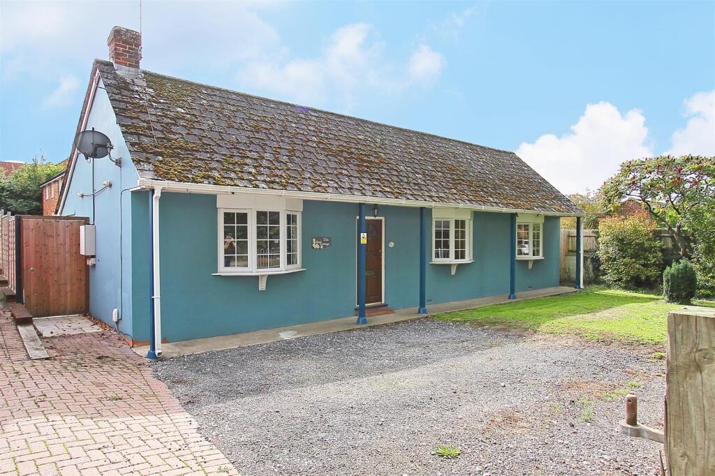 Rose Cottage, 17a Picket Piece (15).JPG