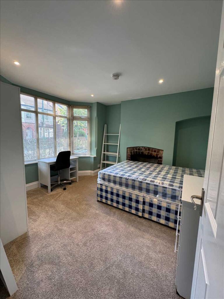 Bedroom 1 ( Ground