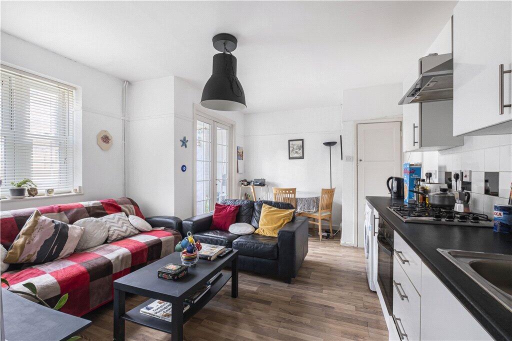 Kitchen/Living Room