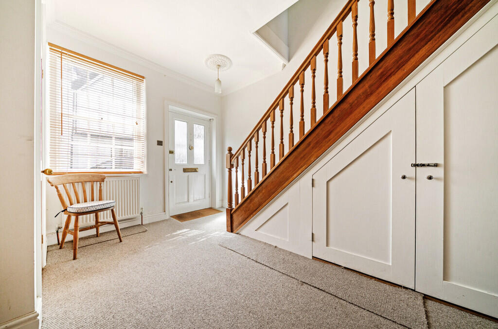 1300243-5-683dd26...