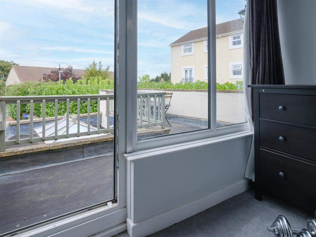 12 London Road-9.jpg