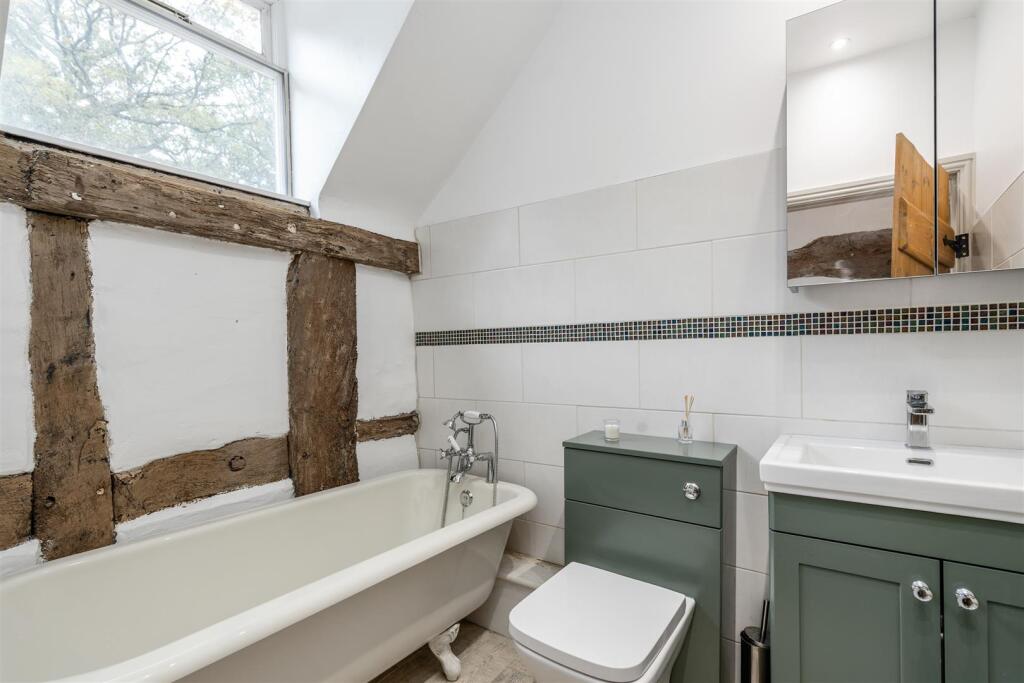 Old Grove Farm_49.jpg