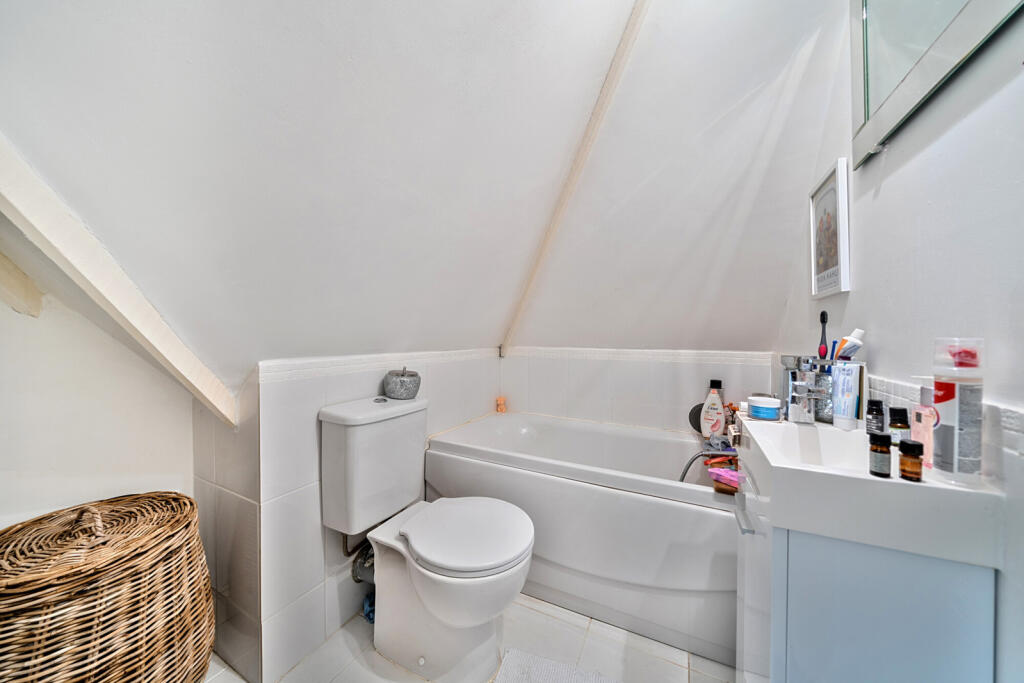 27-681a53cf98be8-...