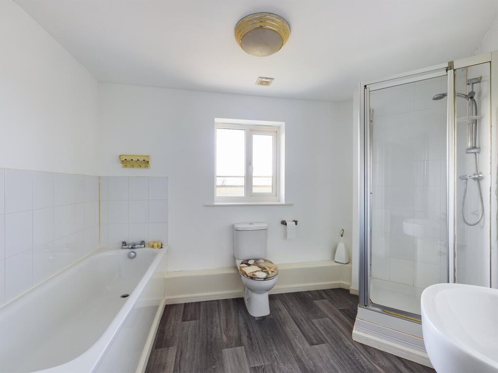 Bathroom (2)