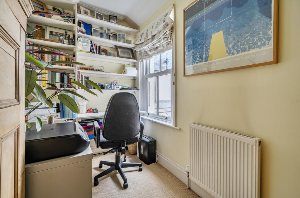 1332585-17-68adc7...