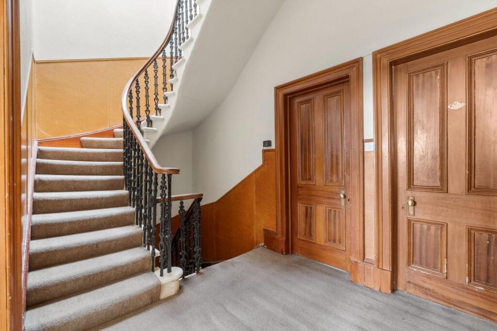 7_22 aubery cres (12).jpg