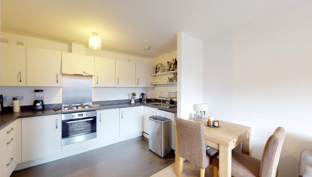 Kitchen /dining
