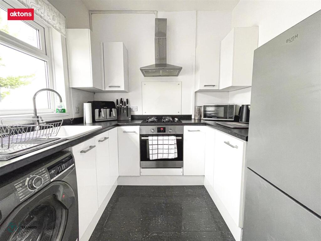 Energlyn Close, Caerphilly