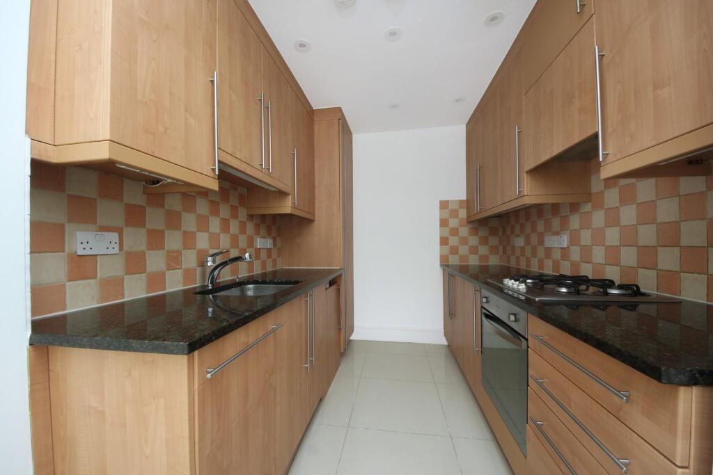 GV- F2 - 84 Grange Rd (4).jpg