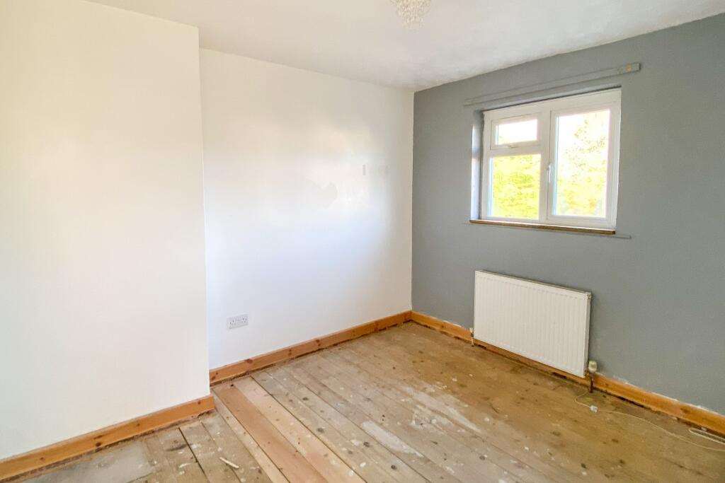 34 Broad Town Road, Broad Town, Swindon SN4 7RB