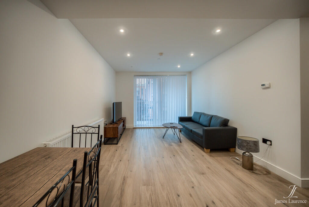 XT5A7769-HDR(3)